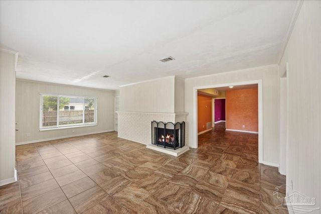 291 N K St, Pensacola, FL 32502