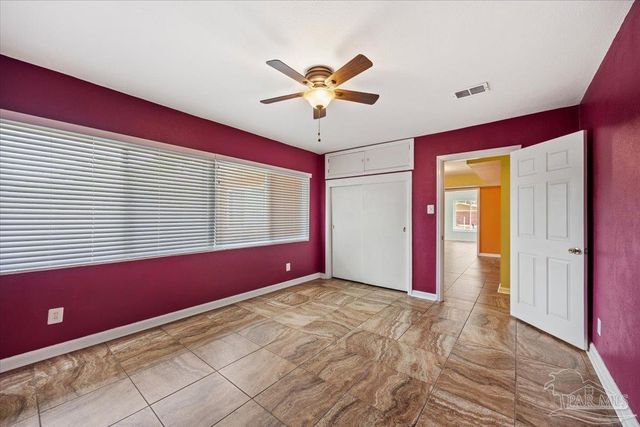 291 N K St, Pensacola, FL 32502