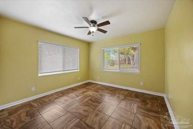 291 N K St, Pensacola, FL 32502