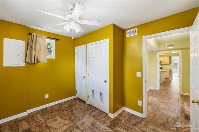 291 N K St, Pensacola, FL 32502