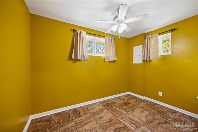 291 N K St, Pensacola, FL 32502