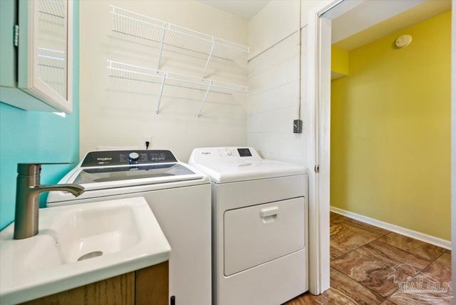 291 N K St, Pensacola, FL 32502