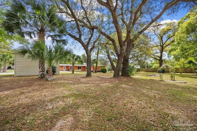 291 N K St, Pensacola, FL 32502