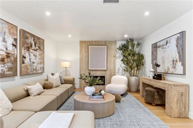 5381 Laverne Circle, Westminster, CA 92683