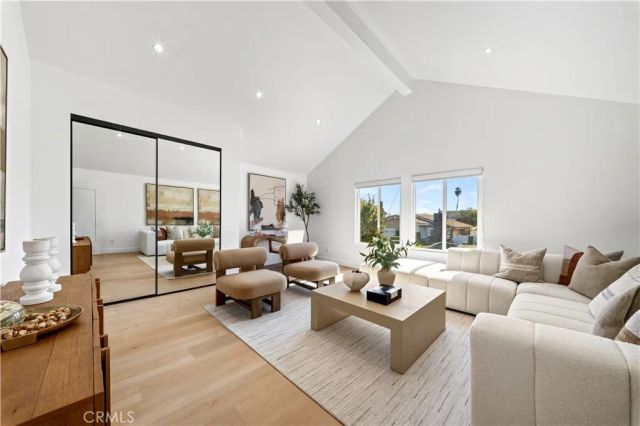 5381 Laverne Circle, Westminster, CA 92683