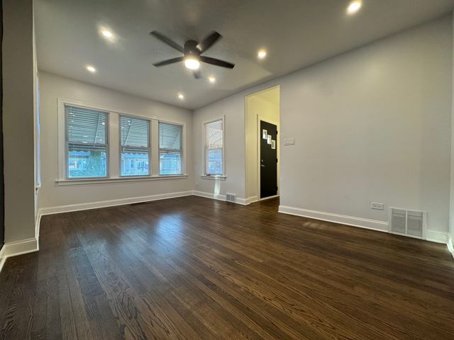 7725 S Wood Street, Chicago, IL 60620