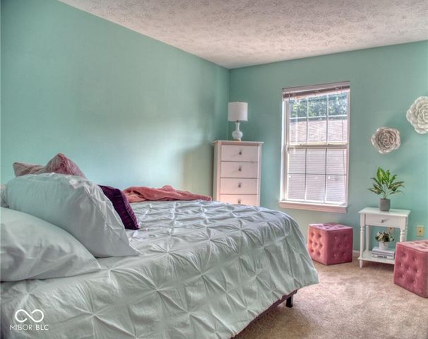 3190 River Villa Way, Indianapolis, IN 46208