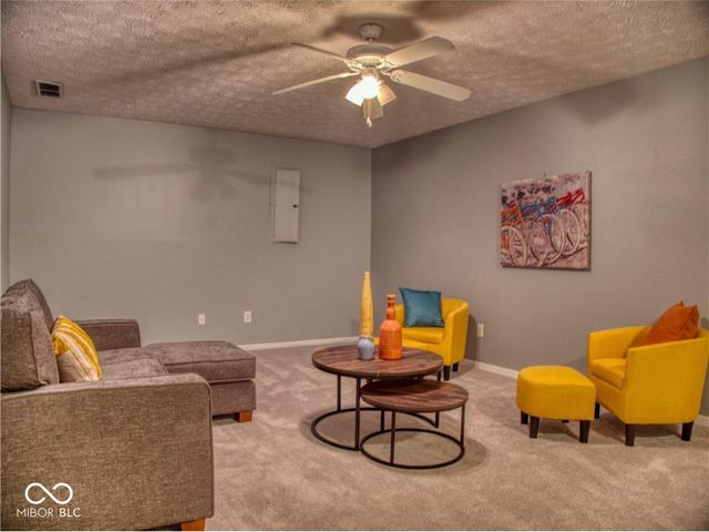 3190 River Villa Way, Indianapolis, IN 46208