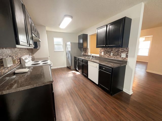 318 Aberdeen Circle, Summerville, SC 29483