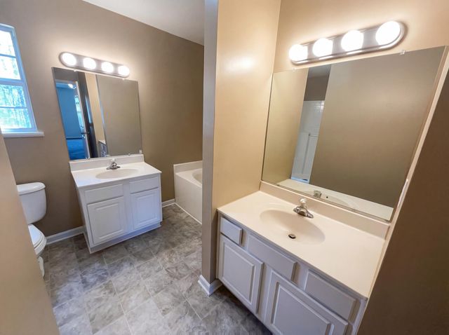 318 Aberdeen Circle, Summerville, SC 29483