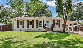 824 Garrettsburg Rd, Clarksville, TN 37042
