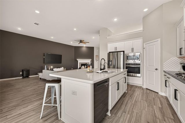 23735 Kingston Ridge Way, Katy, TX 77493
