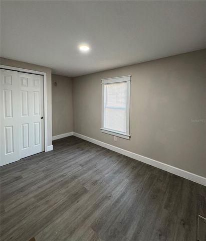 1119 N PARSONS AVENUE, Seffner, FL 33584