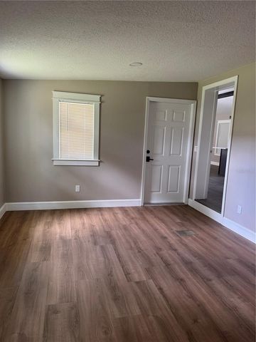 1119 N PARSONS AVENUE, Seffner, FL 33584