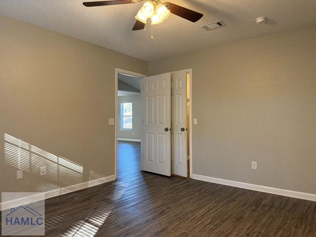 862 Lyndsi Lane, Hinesville, GA 31313