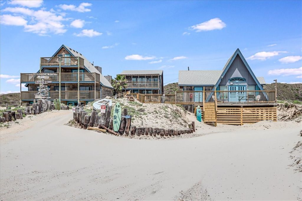3030, 3034 & 3038 On The Beach, Port Aransas, TX 78373 — exterior