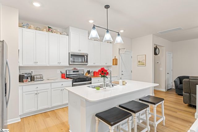103 Fair Cross Circle, Piedmont, SC 29673
