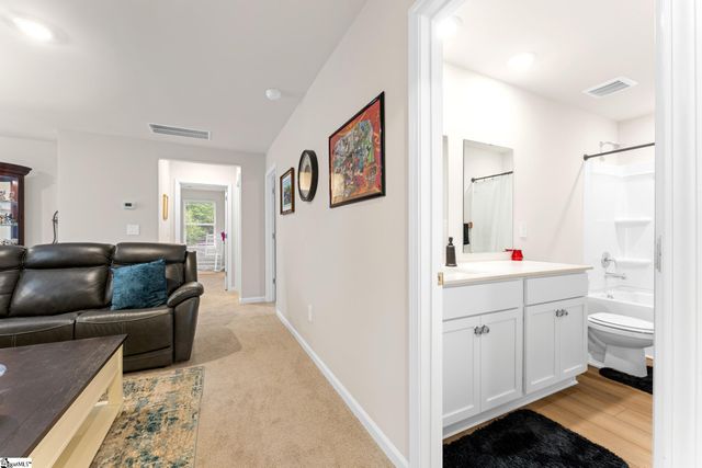 103 Fair Cross Circle, Piedmont, SC 29673