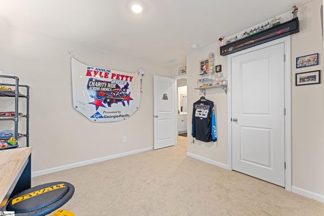 103 Fair Cross Circle, Piedmont, SC 29673