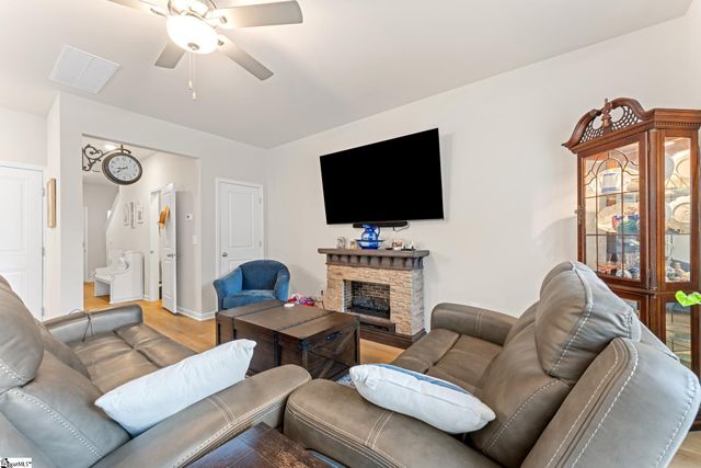103 Fair Cross Circle, Piedmont, SC 29673