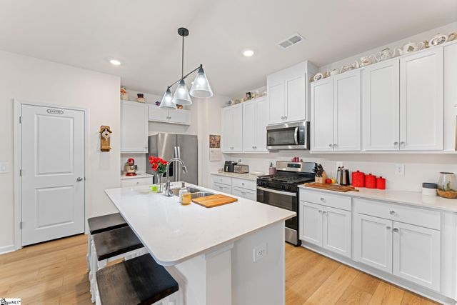 103 Fair Cross Circle, Piedmont, SC 29673