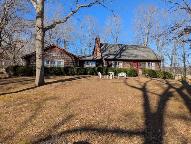 1115 Robin Ridge RD, Rocky Mount, VA 24151