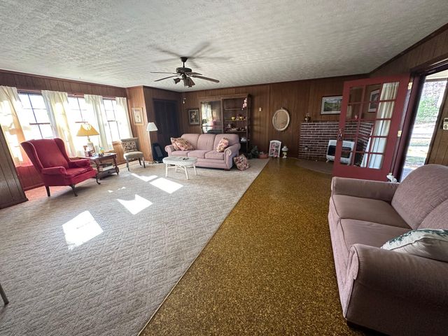 1115 Robin Ridge RD, Rocky Mount, VA 24151