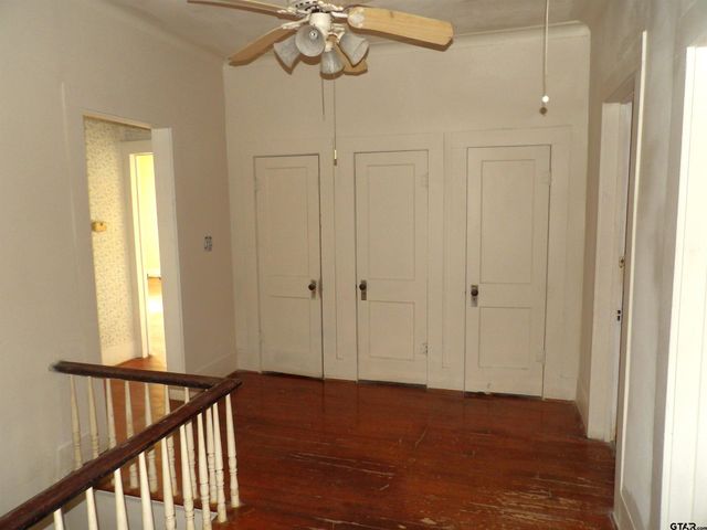 718 E Houston Avenue, Crockett, TX 75835