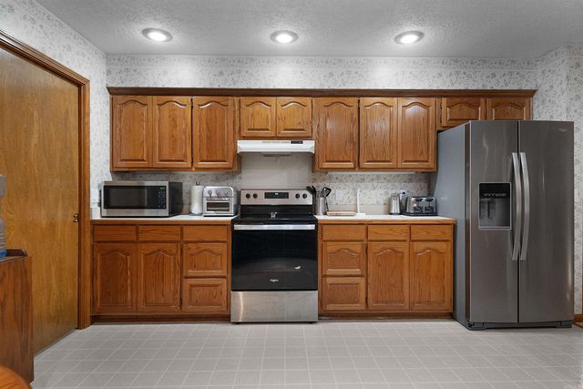 1 Mota Lane, Hot Springs Village, AR 71909