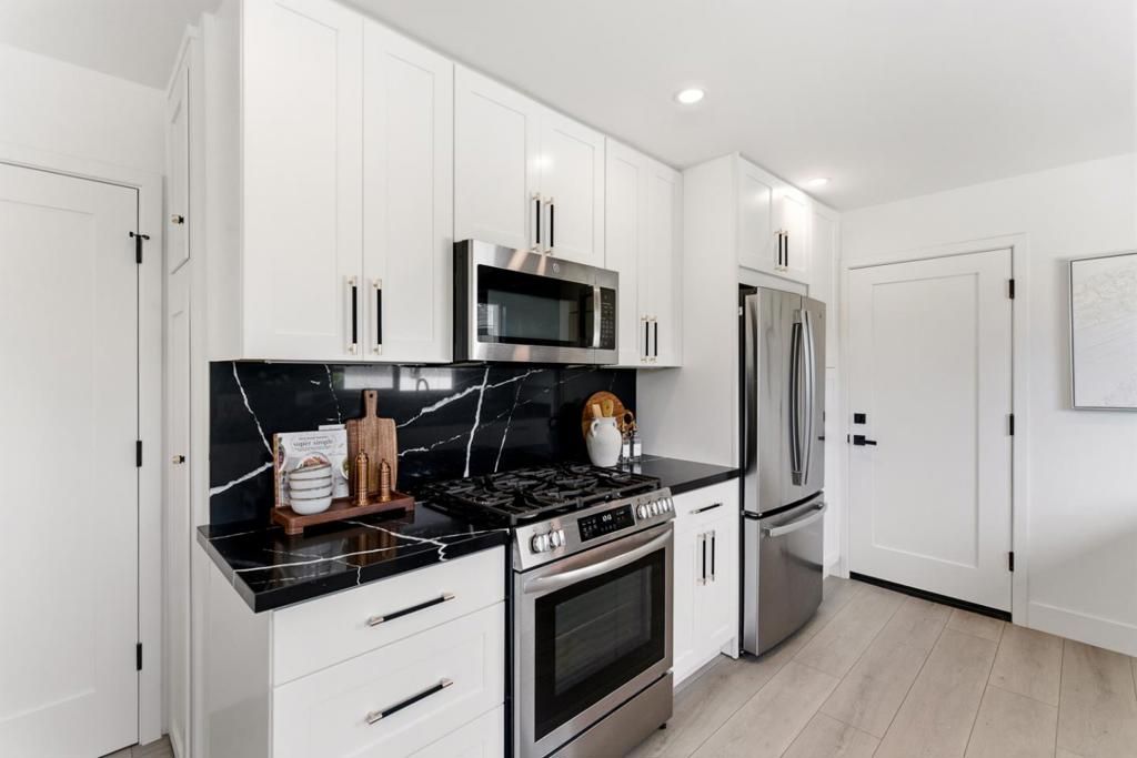 Image 15 of property listing at 2891 Cottonwood Drive, San Bruno, CA 94066