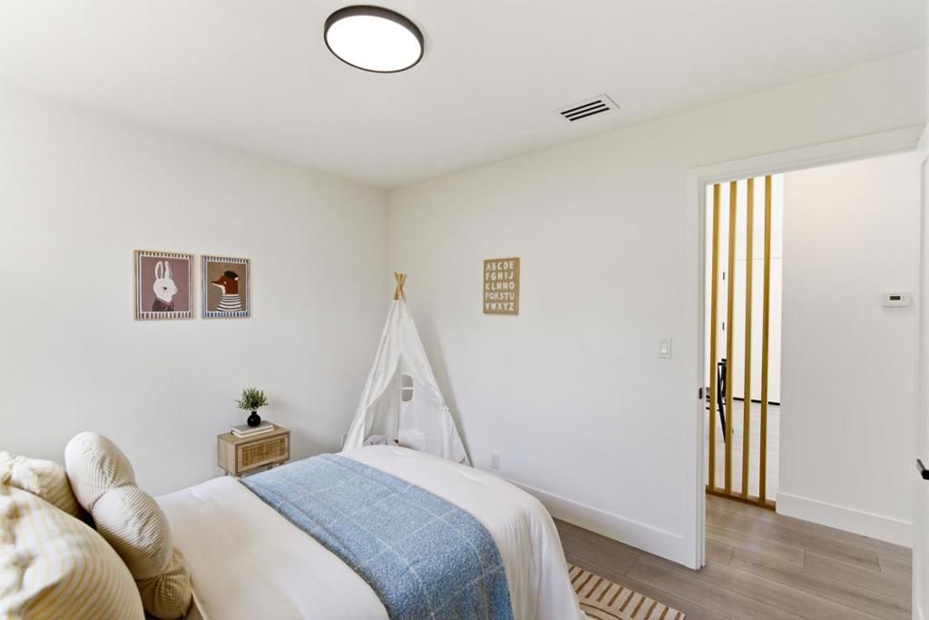 Image 23 of property listing at 2891 Cottonwood Drive, San Bruno, CA 94066