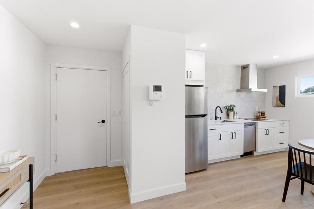 Image 32 of property listing at 2891 Cottonwood Drive, San Bruno, CA 94066