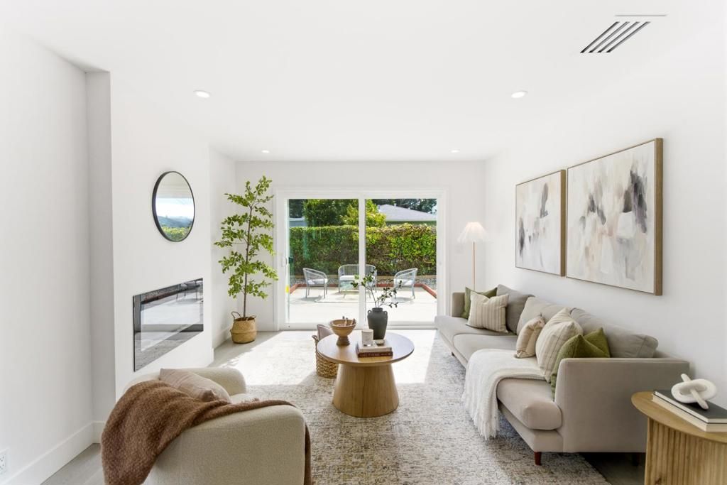 Image 5 of property listing at 2891 Cottonwood Drive, San Bruno, CA 94066