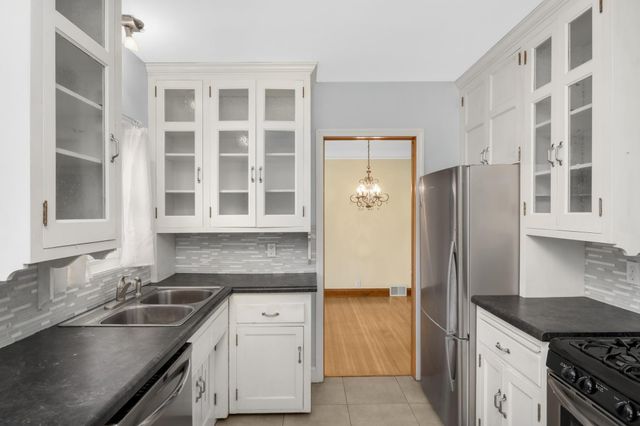 6624 Oliver Avenue S, Richfield, MN 55423
