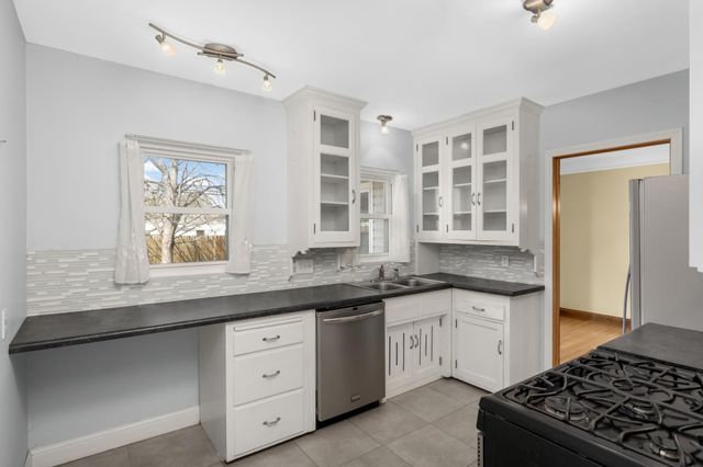 6624 Oliver Avenue S, Richfield, MN 55423