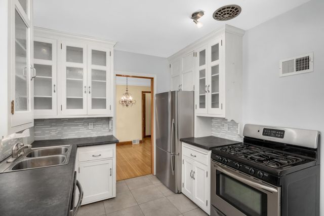 6624 Oliver Avenue S, Richfield, MN 55423