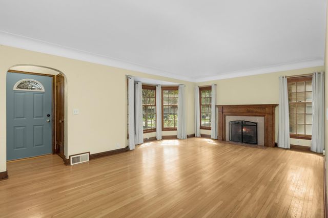 6624 Oliver Avenue S, Richfield, MN 55423