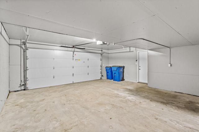 10976 106th Avenue N, Maple Grove, MN 55369