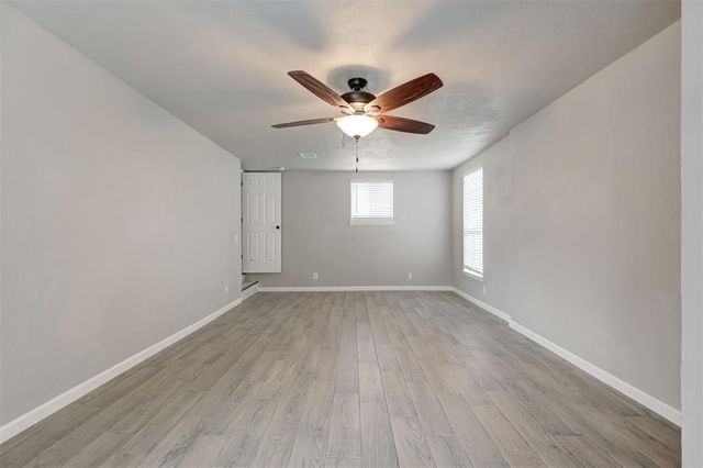 201 Dianna Drive, Yukon, OK 73099