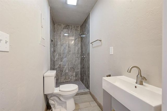 201 Dianna Drive, Yukon, OK 73099