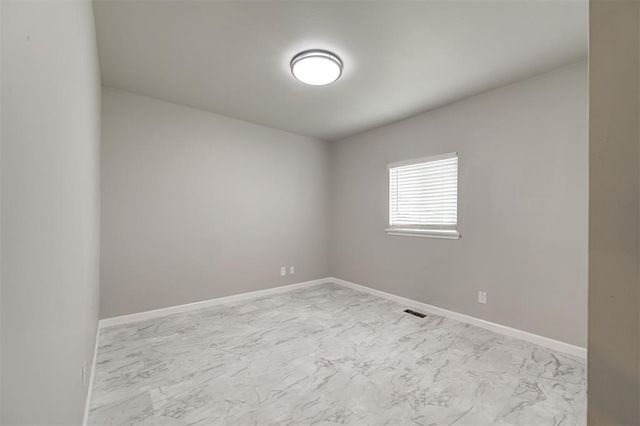 201 Dianna Drive, Yukon, OK 73099