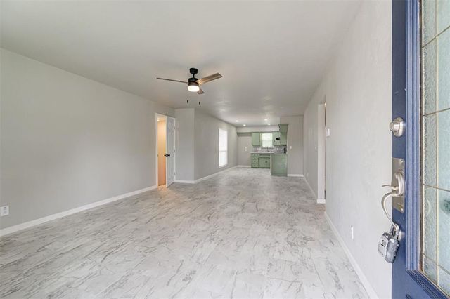 201 Dianna Drive, Yukon, OK 73099