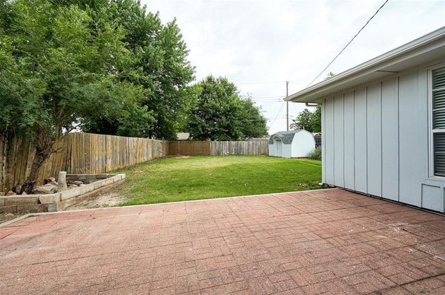 201 Dianna Drive, Yukon, OK 73099