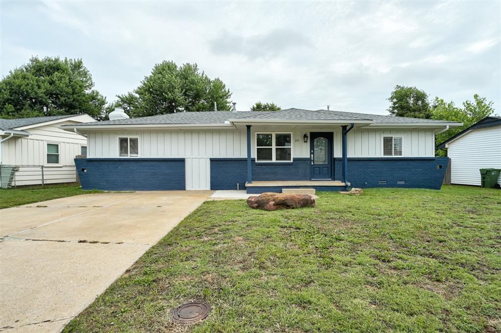 201 Dianna Drive, Yukon, OK 73099