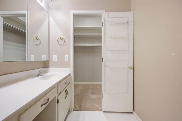 1801 Churchill Road, Yukon, OK 73099