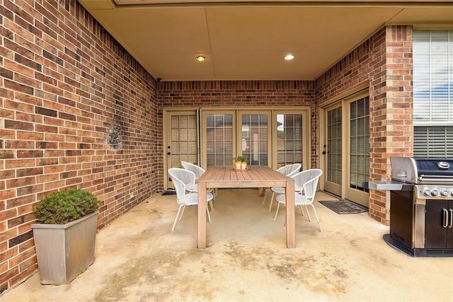 1801 Churchill Road, Yukon, OK 73099