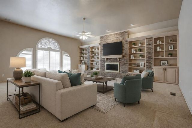 1801 Churchill Road, Yukon, OK 73099