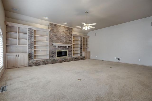 1801 Churchill Road, Yukon, OK 73099