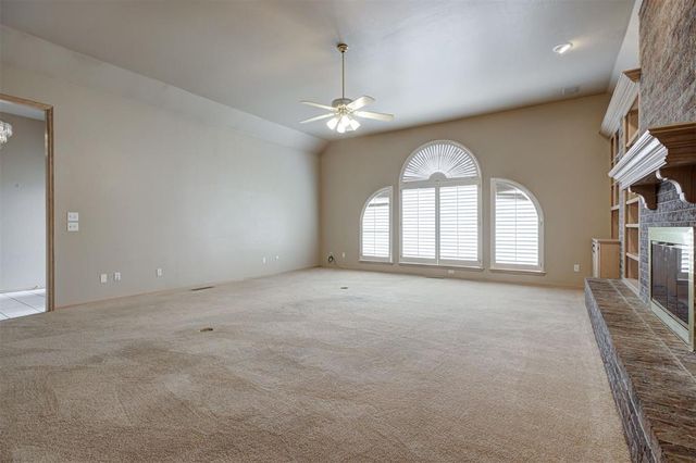 1801 Churchill Road, Yukon, OK 73099