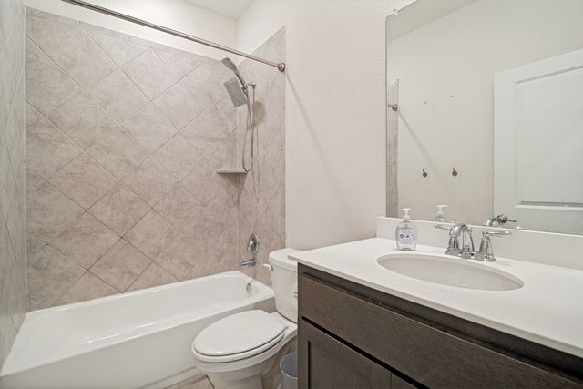 400 Cowboy Way, Anna, TX 75409